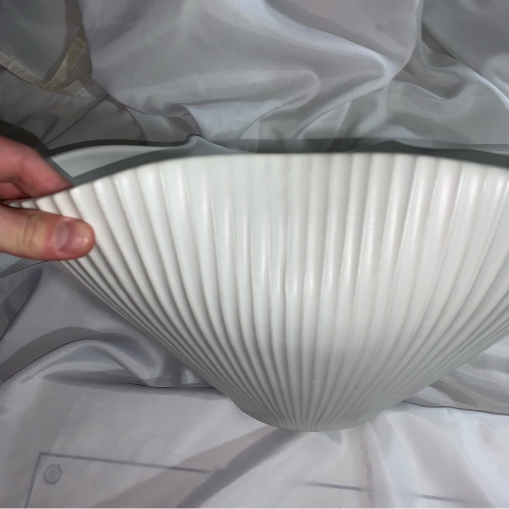 rare! JONATHAN ADLER matte white glazed ribbed PINCH POT BOWL extra large - Picture 12 of 12